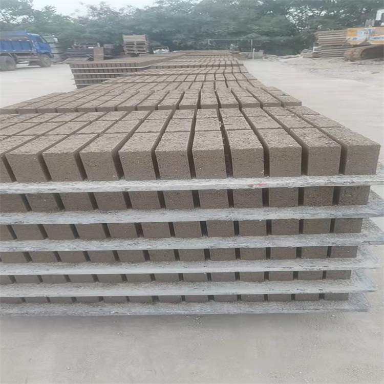 鴻發(fā)建材 深圳領(lǐng)先的輕質(zhì)建筑材料生產(chǎn)廠家，專業(yè)批發(fā)水泥實(shí)心磚與輕質(zhì)水泥磚