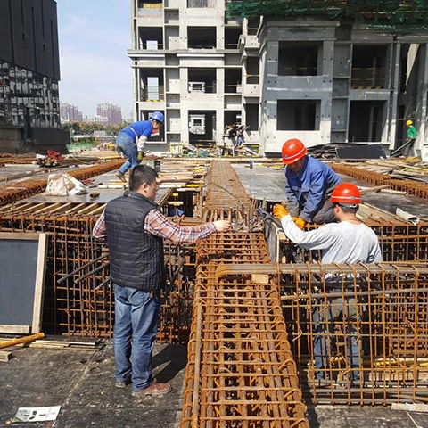 輕質(zhì)建材市場(chǎng)深度解析 價(jià)格、廠家與廠家渠道全攻略